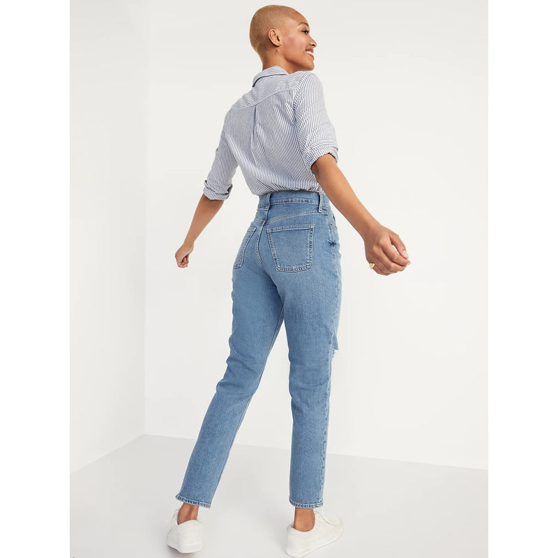 ON Curvy Extra High-Waisted Straight Jeans | Montivo Pakistan