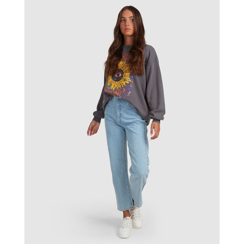 Venic Straight Mom Light Blue Jeans | Montivo Pakistan