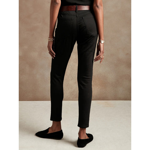 BR Curvy High Rise Black Jeans | Montivo Pakistan