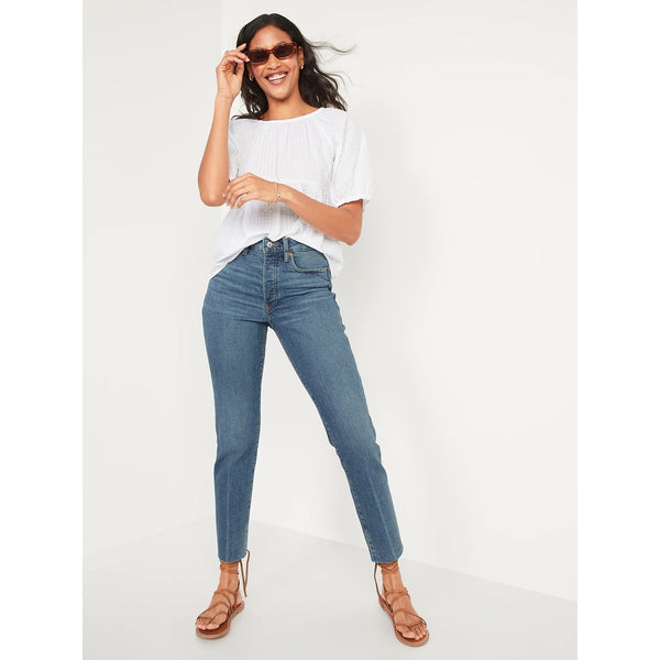 ON Straight Mom High Jeans | Montivo Pakistan