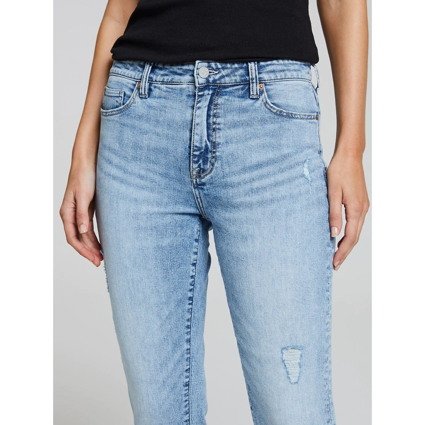 Lexi Ripped High Rise Jeans | Montivo Pakistan