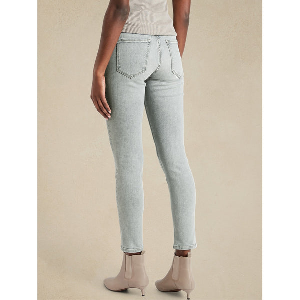 BR High Rise Light Wash Skinny Jeans | Montivo Pakistan