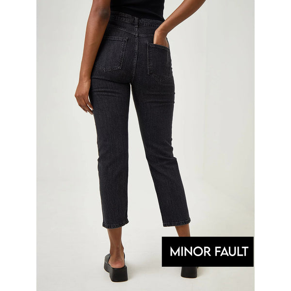 Minor Fault Black High Rise Straight Jeans | Montivo Pakistan