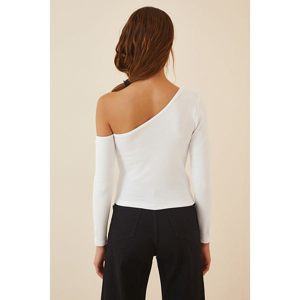 White Open Shoulder Ribbed Knitted Blouse | Montivo Pakistan