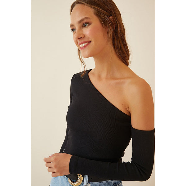 Black Open Shoulder Ribbed Knitted Blouse | Montivo Pakistan