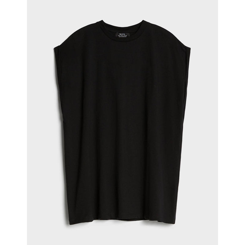 Black Sleeveless Oversized Tshirt | Montivo Pakistan