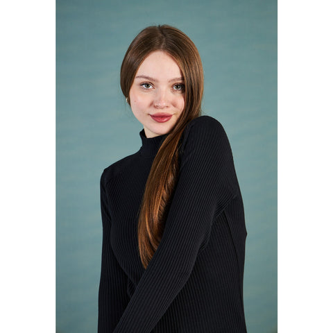 Black Ribbed Long Sweatshirt | Montivo Pakistan