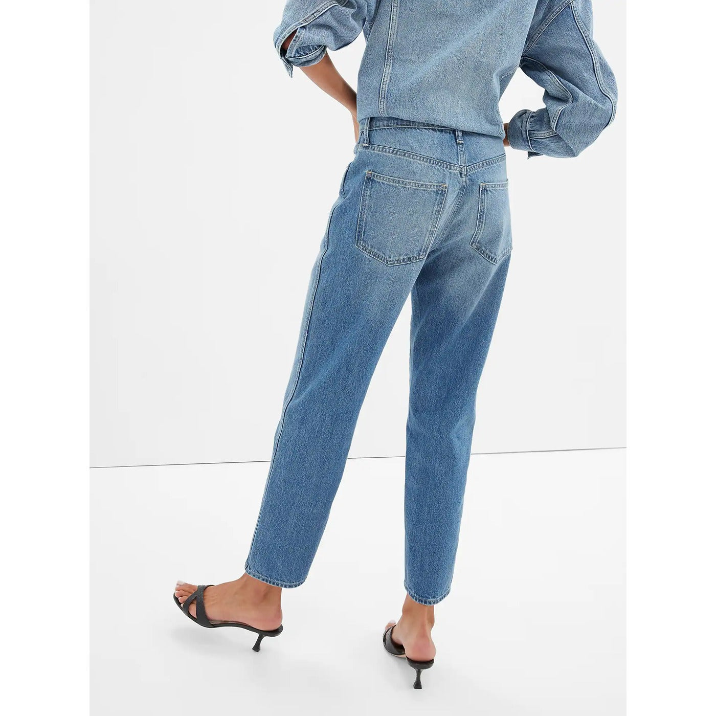 GP High Rise Mom Jeans | Montivo Pakistan