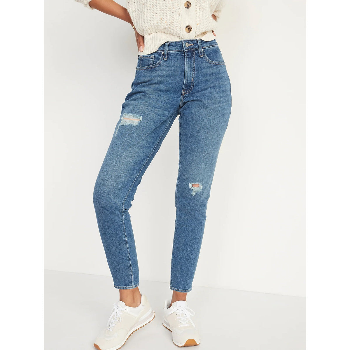 ON High Rise Straight Ripped Jeans | Montivo Pakistan