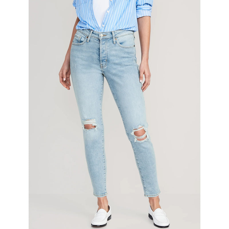 ON Straight Mom Light Blue Jeans | Montivo Pakistan