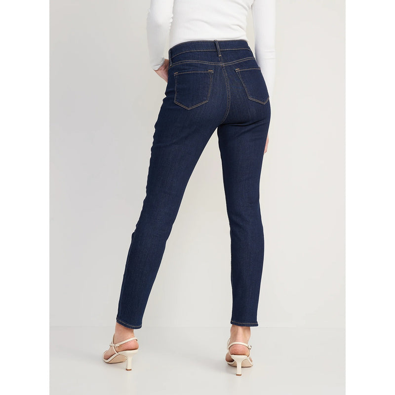 ON Slim Straight Rinse Wash Jeans | Montivo Pakistan