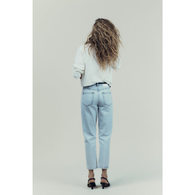 ZR Mom Fit High Waist Jeans | Montivo Pakistan