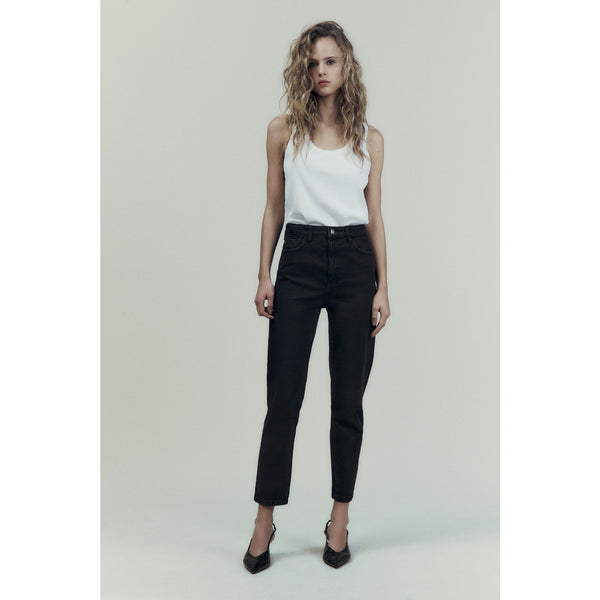 ZR Black Mom Fit High Rise Jeans | Montivo Pakistan