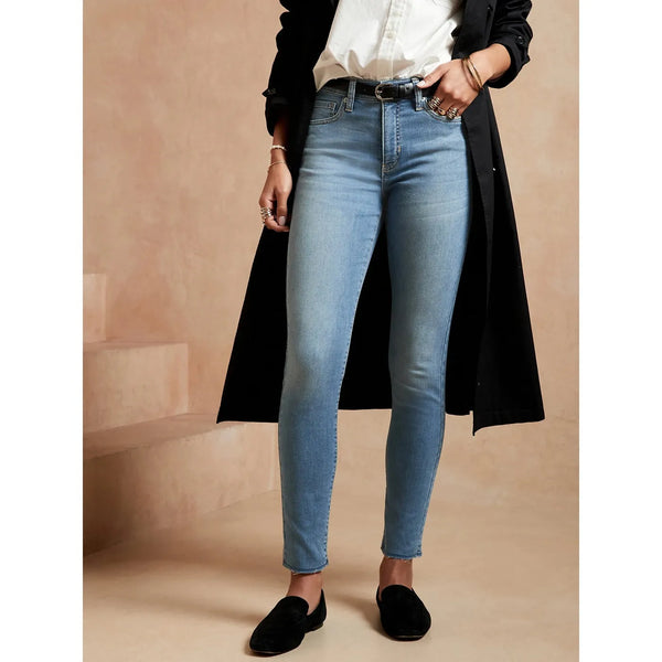 BR Light Wash Skinny Jeans | Montivo Pakistan